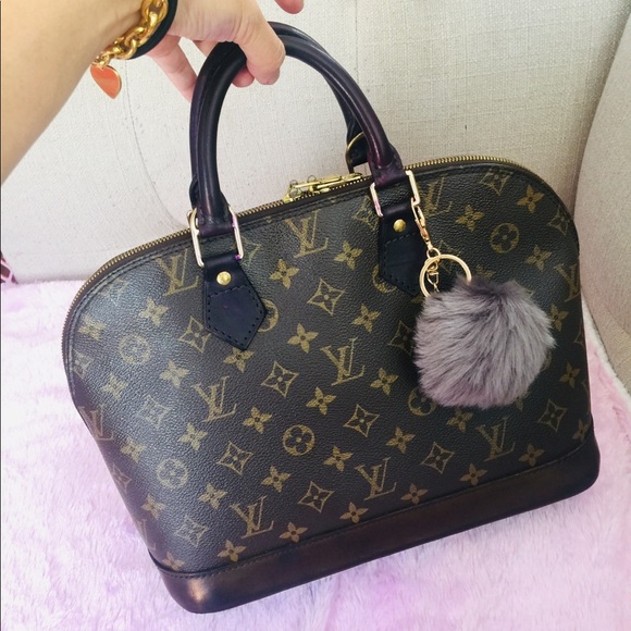 🌸🌸Louis Vuitton Alma PM Monogram handbag🌺 - Picture 2 of 8